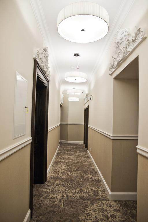 Gal Hotel
