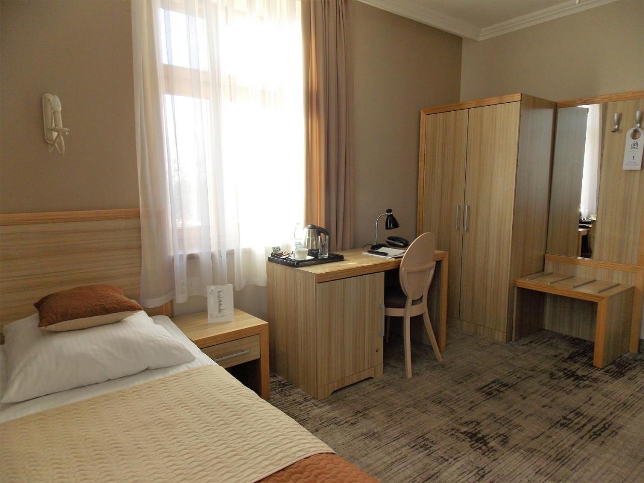 Gal 3* Tarnow